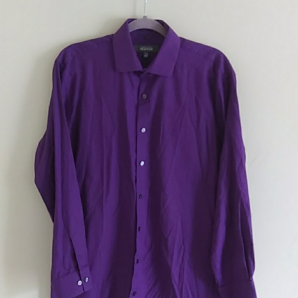 Long sleeve buttondown